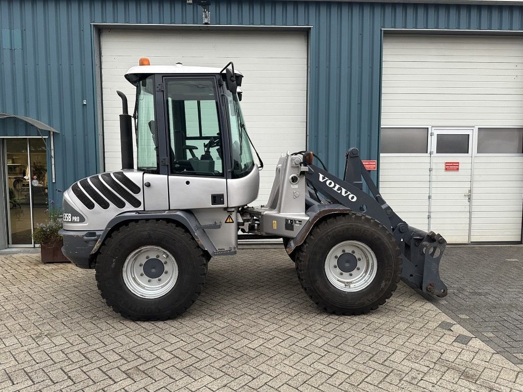 Radlader van het type Volvo L35B TPS, Gebrauchtmaschine in Oirschot (Foto 2)