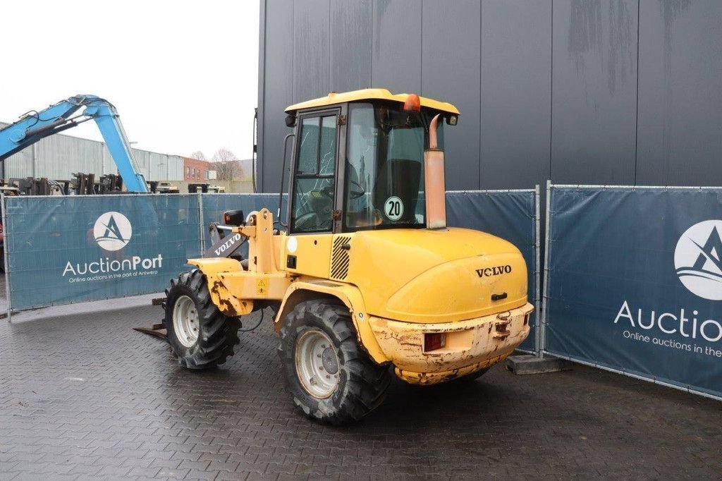 Radlader van het type Volvo L35B-Z, Gebrauchtmaschine in Antwerpen (Foto 3)