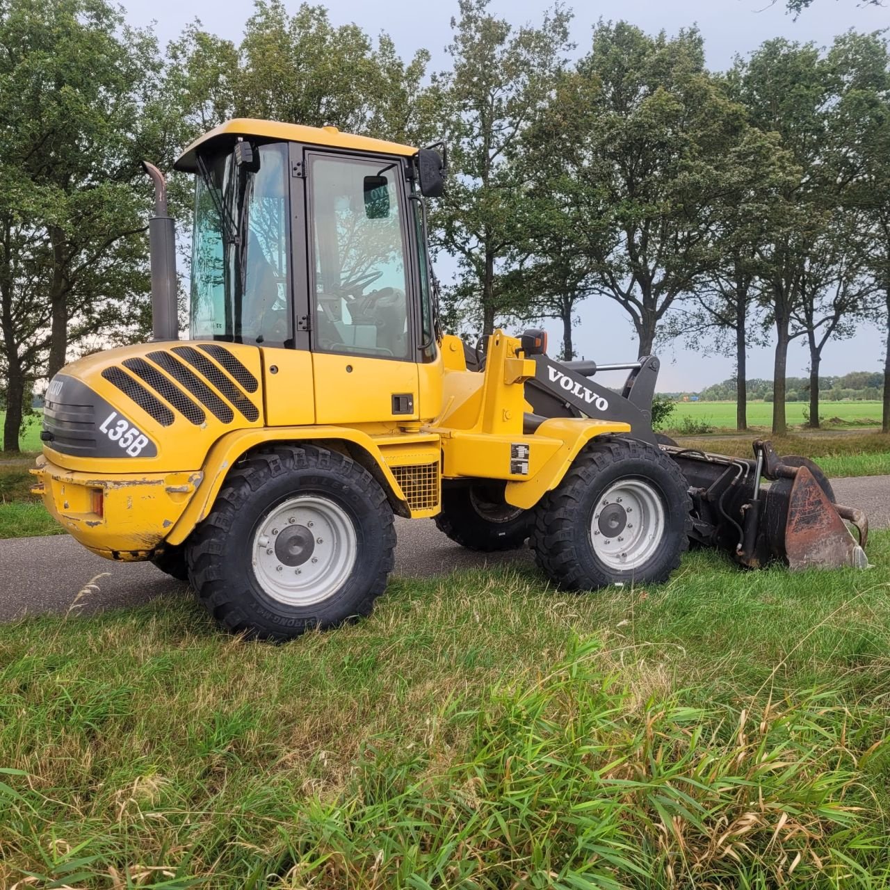 Radlader van het type Volvo L35B, Gebrauchtmaschine in Wijnjewoude (Foto 5)