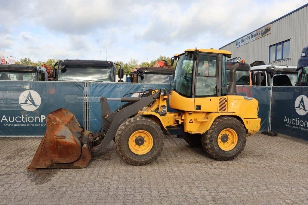 Radlader van het type Volvo L35G, Gebrauchtmaschine in Antwerpen (Foto 1)