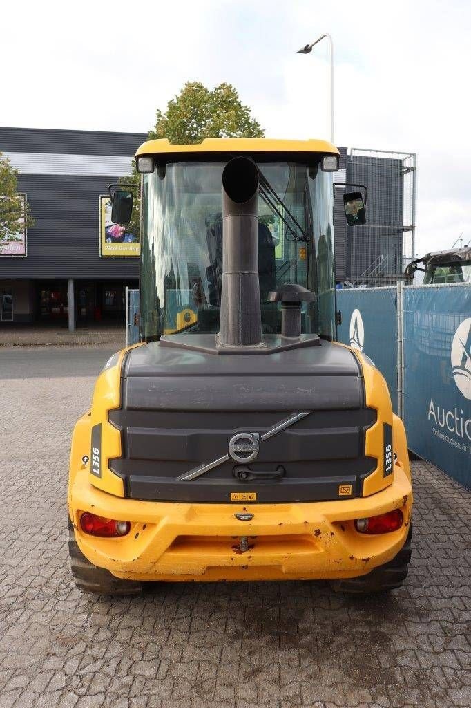 Radlader Türe ait Volvo L35G, Gebrauchtmaschine içinde Antwerpen (resim 4)