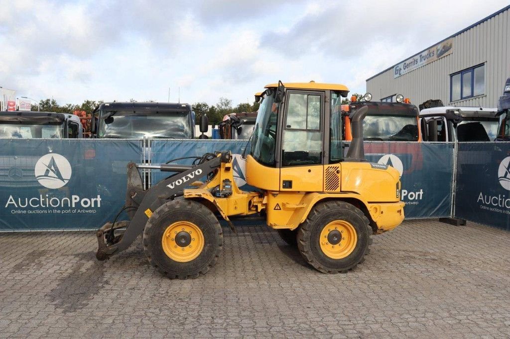 Radlader van het type Volvo L35G, Gebrauchtmaschine in Antwerpen (Foto 1)