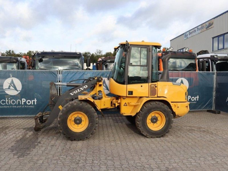 Radlader of the type Volvo L35G, Gebrauchtmaschine in Antwerpen (Picture 1)