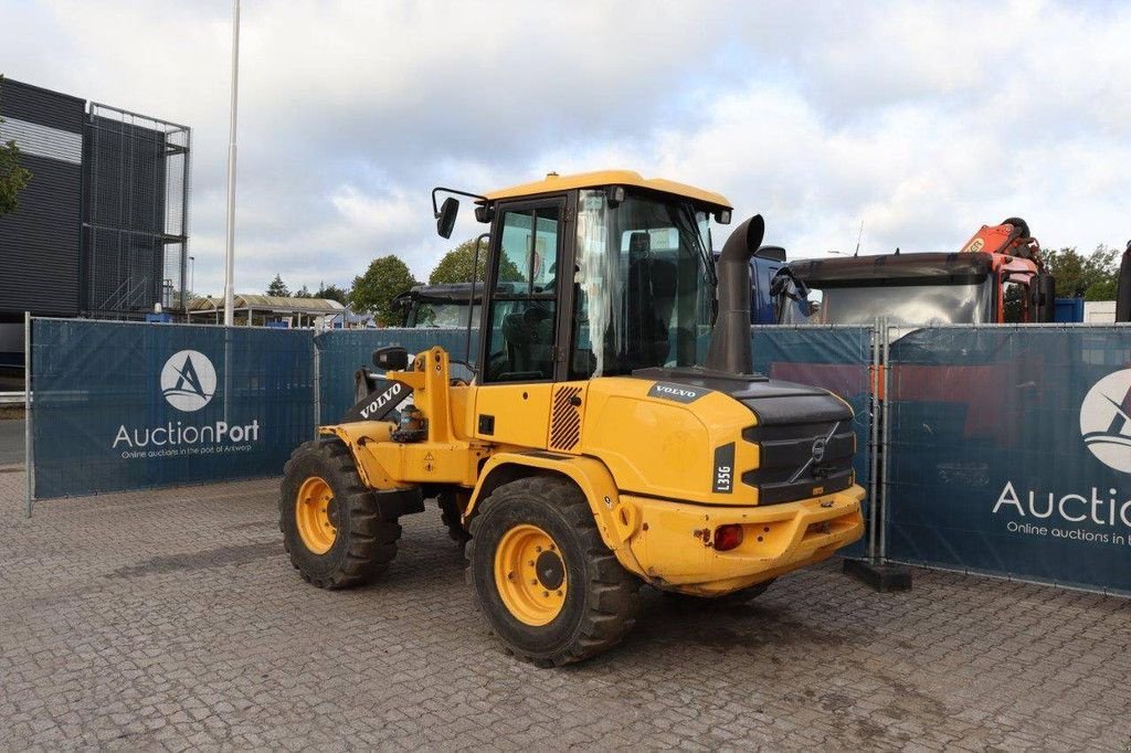 Radlader Türe ait Volvo L35G, Gebrauchtmaschine içinde Antwerpen (resim 3)