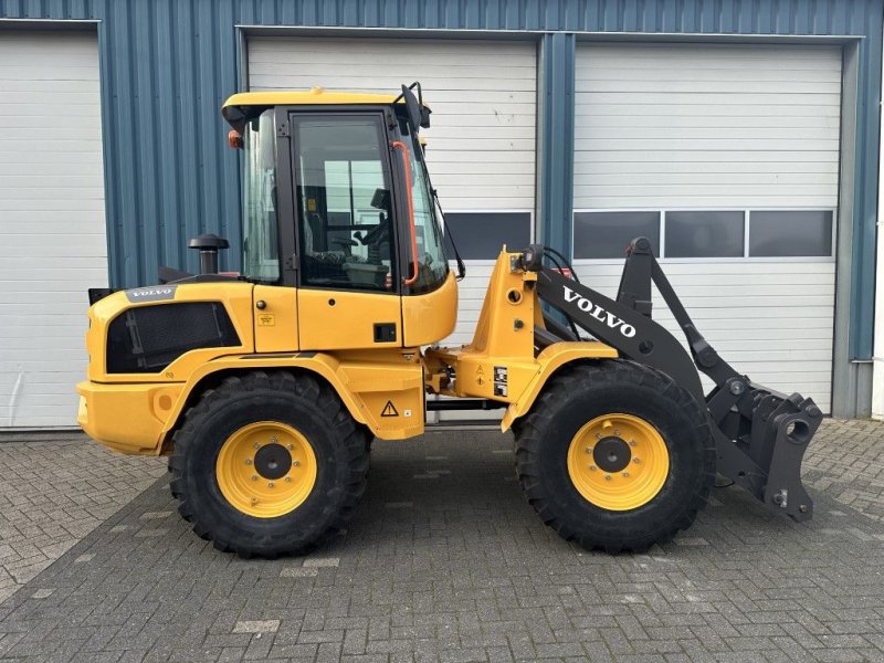 Radlader tip Volvo L35HT, Neumaschine in Oirschot (Poză 1)