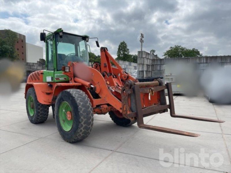 Radlader du type Volvo L40TP/S, Gebrauchtmaschine en Düsseldorf (Photo 1)