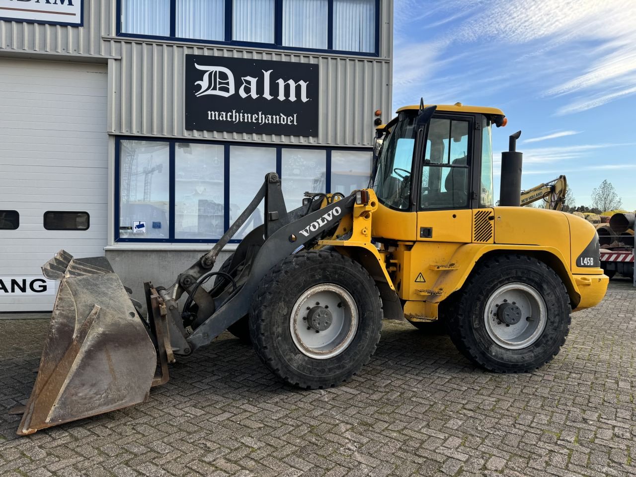 Radlader del tipo Volvo L45b, Gebrauchtmaschine In Hardinxveld giessendam (Immagine 1)