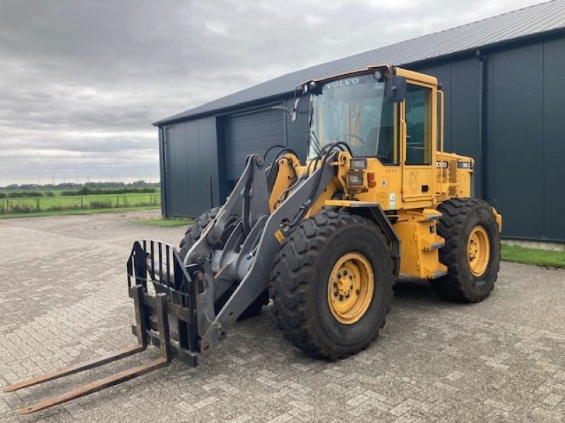 Radlader des Typs Volvo L50D, Gebrauchtmaschine in Emmer-Compascuum (Bild 3)