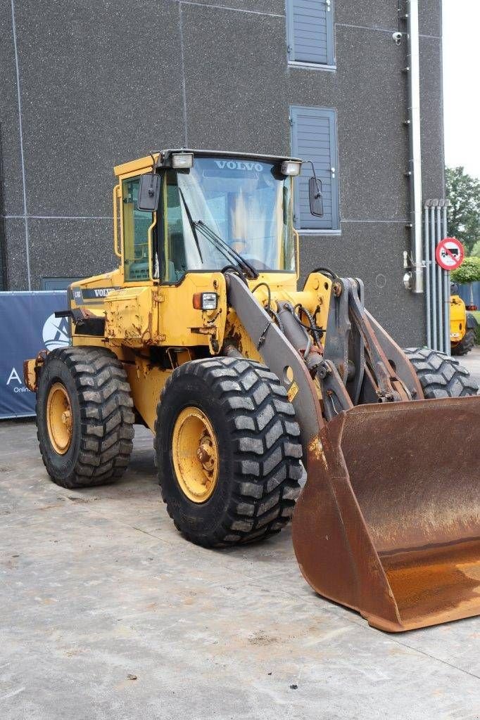 Radlader типа Volvo L70C, Gebrauchtmaschine в Antwerpen (Фотография 9)