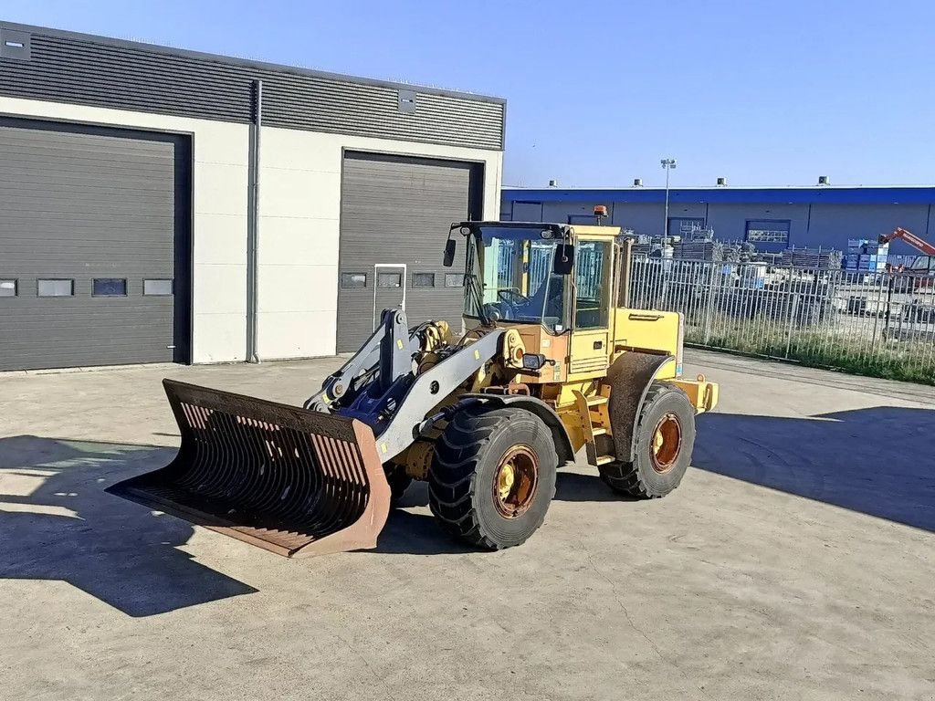 Radlader del tipo Volvo L70C, Gebrauchtmaschine en Groningen (Imagen 2)