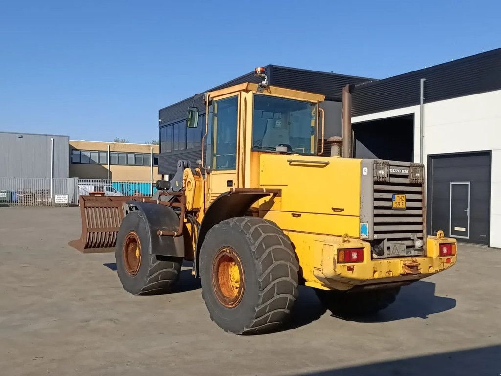 Radlader del tipo Volvo L70C, Gebrauchtmaschine en Groningen (Imagen 10)