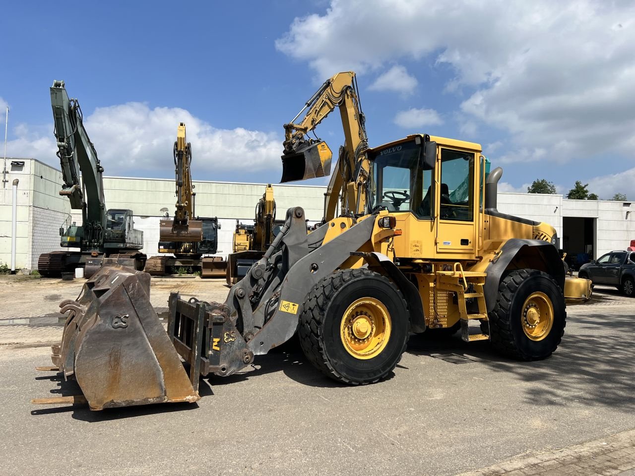 Radlader of the type Volvo L70E, Gebrauchtmaschine in Doetinchem (Picture 1)