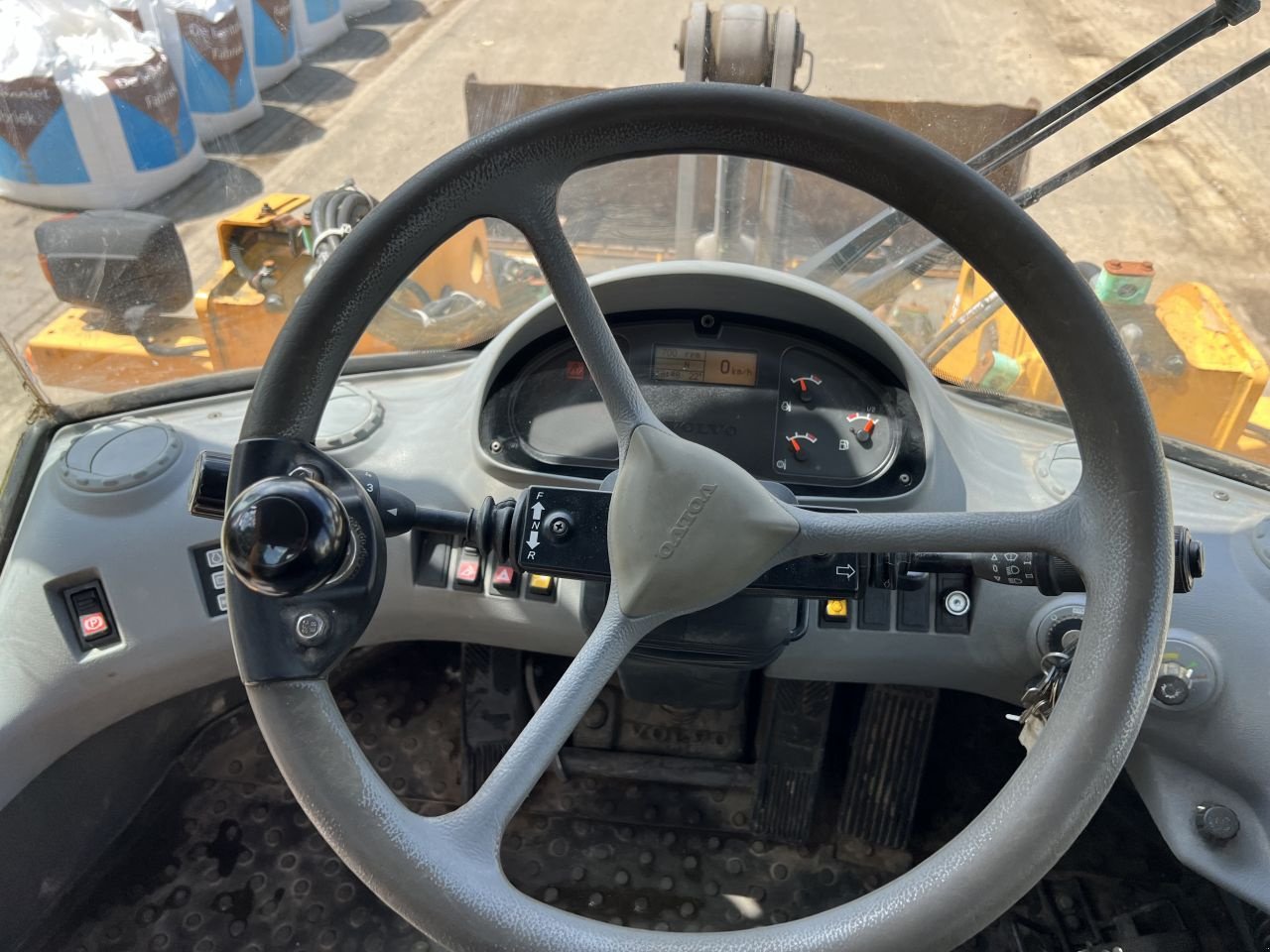 Radlader tipa Volvo L70E, Gebrauchtmaschine u Doetinchem (Slika 10)