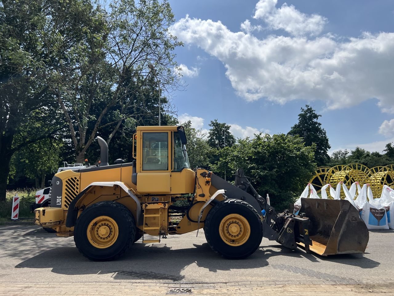 Radlader del tipo Volvo L70E, Gebrauchtmaschine en Doetinchem (Imagen 5)