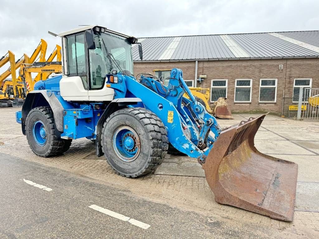 Radlader of the type Volvo L70F - CDC / 4th Function / Dutch Machine, Gebrauchtmaschine in Veldhoven (Picture 7)