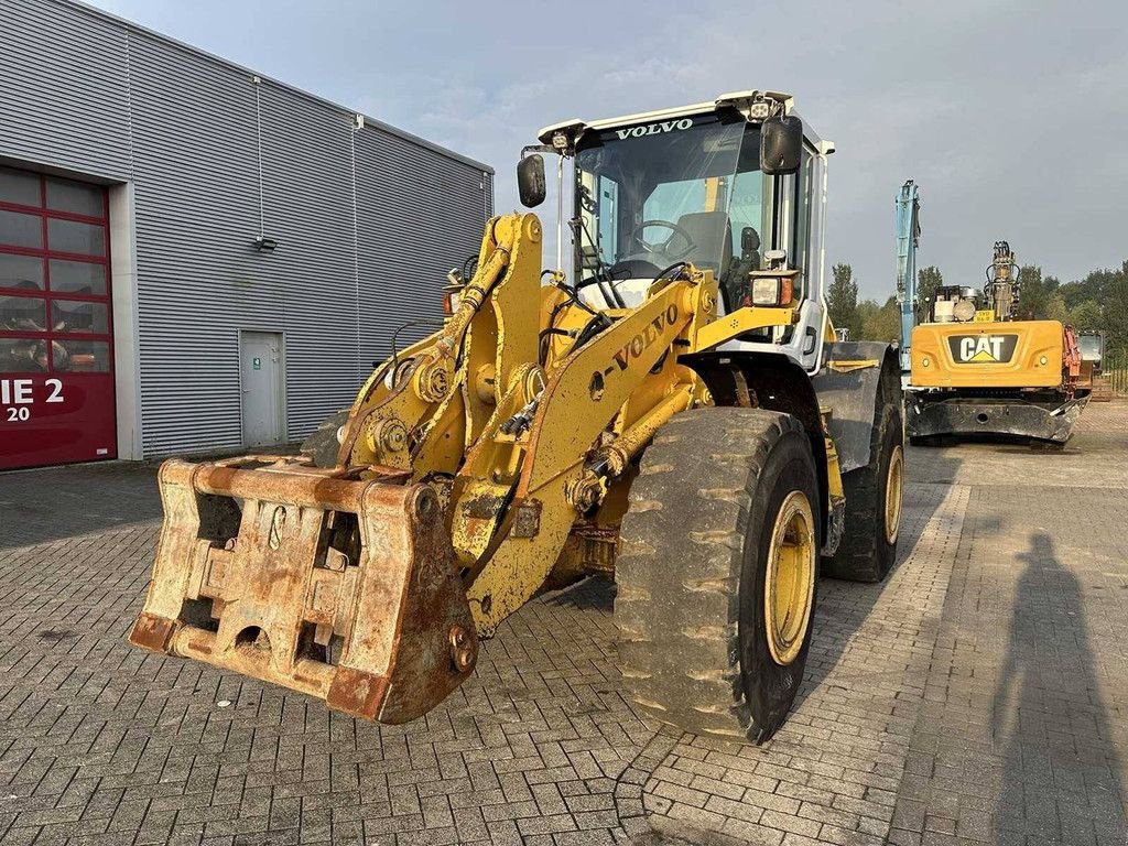 Radlader des Typs Volvo L70G, Gebrauchtmaschine in Antwerpen (Bild 9)