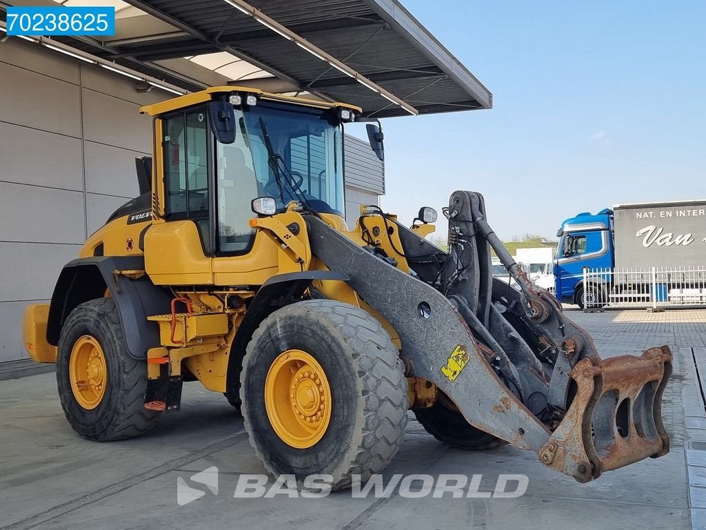 Radlader of the type Volvo L90 H QUICK COUPLER - DUTCH MACHINE, Gebrauchtmaschine in Veghel (Picture 3)