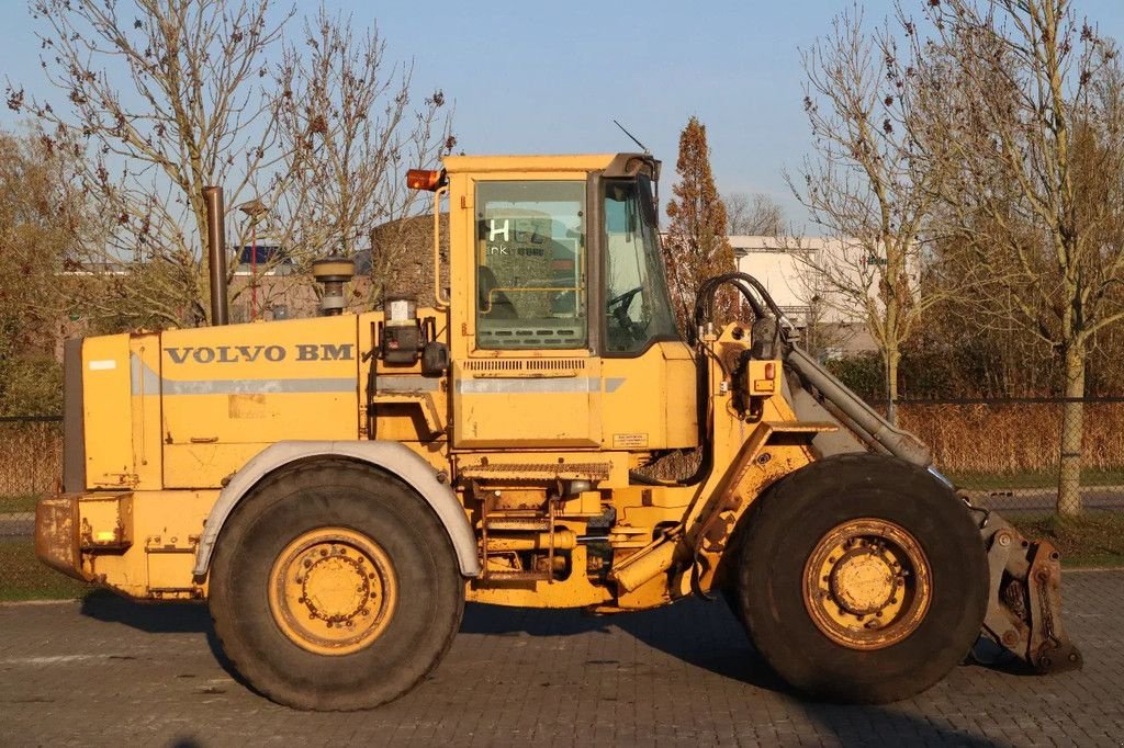 Radlader типа Volvo L90 QUICK COUPLER GOOD CONDITION, Gebrauchtmaschine в Marknesse (Фотография 4)