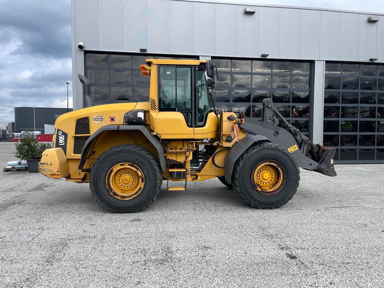 Radlader del tipo Volvo L90G, Gebrauchtmaschine In Holten (Immagine 3)