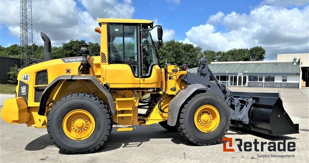 Radlader du type Volvo L90G, Gebrauchtmaschine en Rødovre (Photo 4)