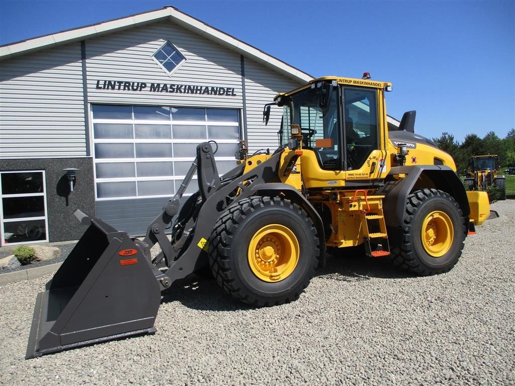 Radlader des Typs Volvo L90H DK-Maskine med CDC, BSS, Lock-UP, 650mm hjul & centralsmørring, Gebrauchtmaschine in Lintrup (Bild 1)