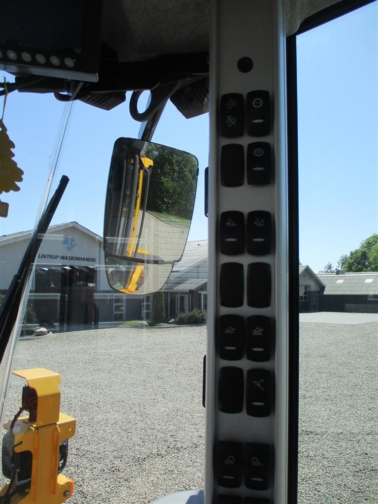 Radlader van het type Volvo L90H DK-Maskine med CDC, BSS, Lock-UP, 650mm hjul & centralsmørring, Gebrauchtmaschine in Lintrup (Foto 6)