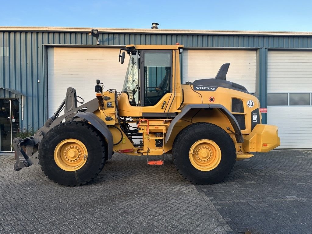 Radlader typu Volvo L90H, Gebrauchtmaschine v Oirschot (Obrázok 1)