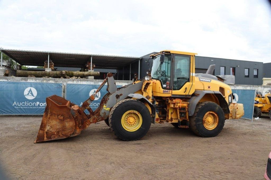 Radlader des Typs Volvo L90H, Gebrauchtmaschine in Antwerpen (Bild 1)