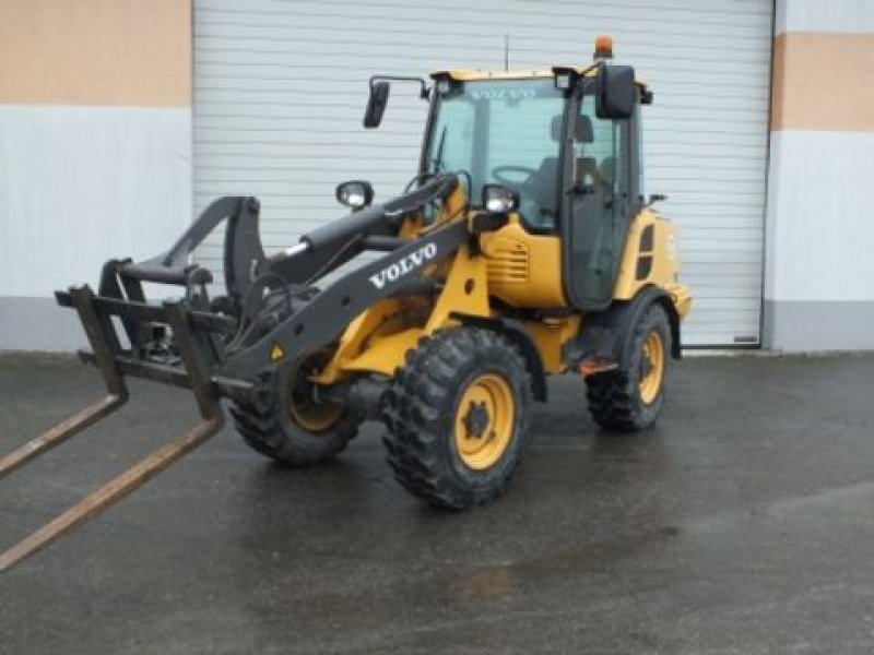 Radlader of the type Volvo Radlader Volvo L 25 F, Gebrauchtmaschine in Putzleinsdorf (Picture 8)