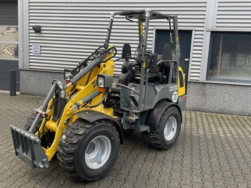 Radlader van het type Wacker Neuson WL25 shovel / loader (NIEUW), Neumaschine in Roermond (Foto 1)