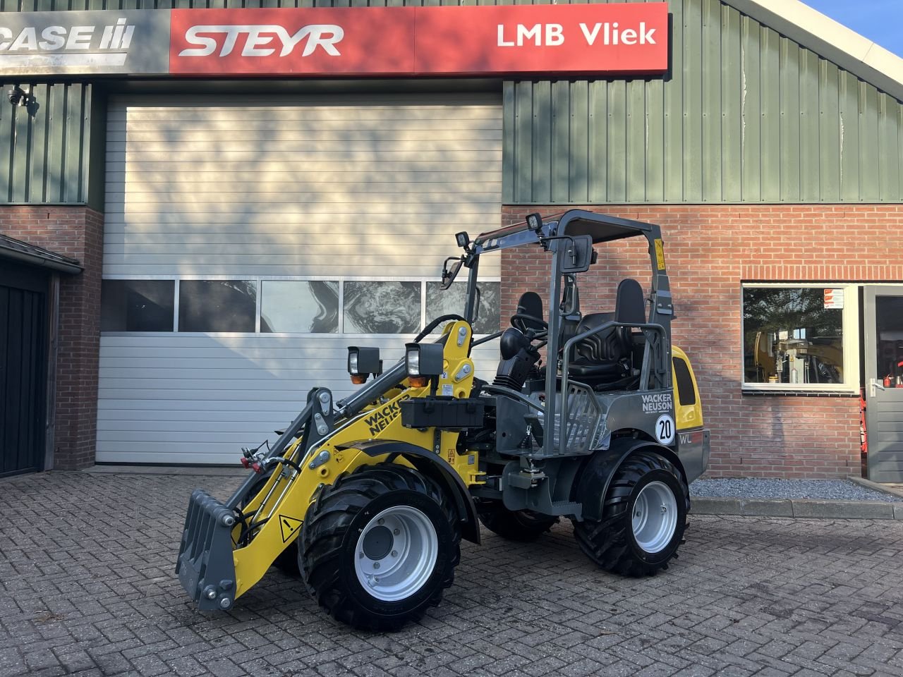 Radlader of the type Wacker Neuson WL25, Neumaschine in Putten (Picture 2)