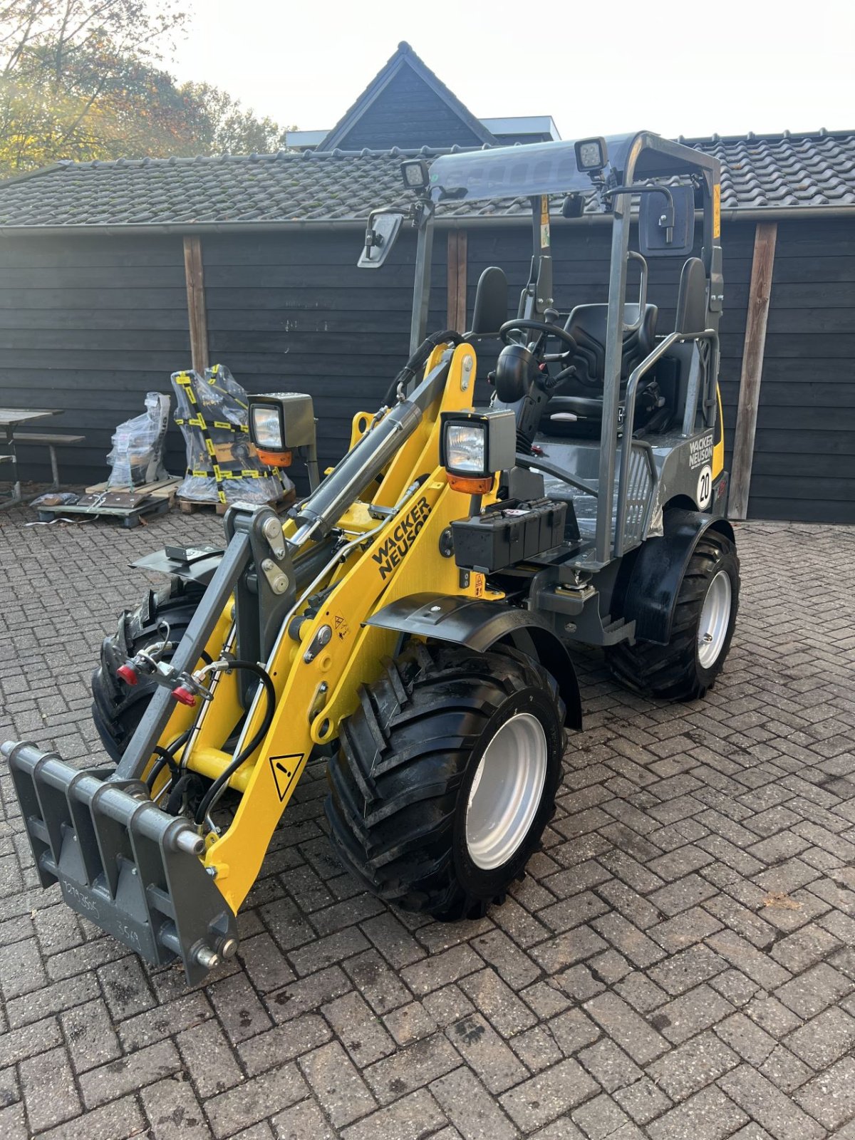 Radlader of the type Wacker Neuson WL25, Neumaschine in Putten (Picture 8)