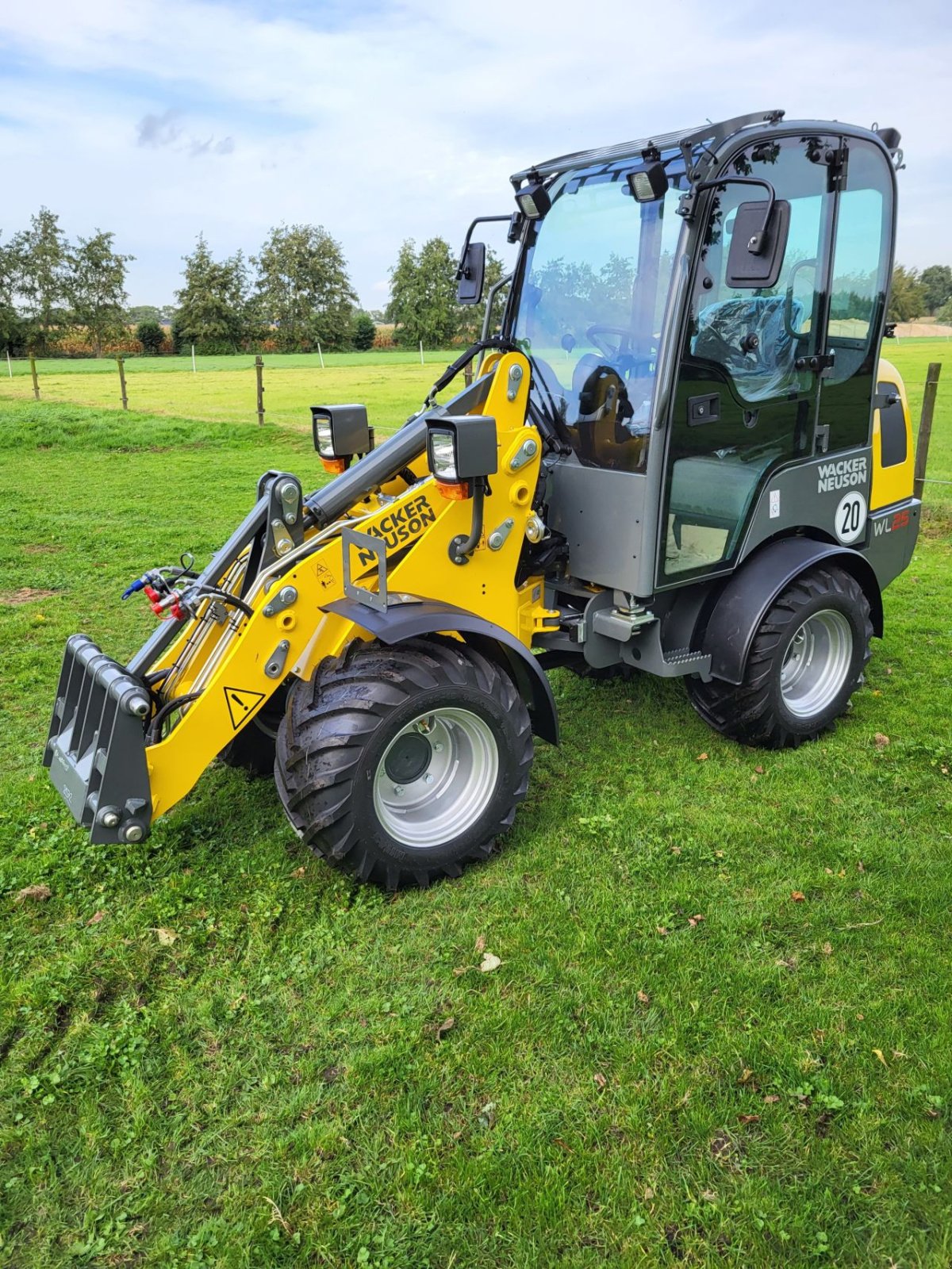 Radlader typu Wacker Neuson WL25, Neumaschine v Ede (Obrázok 2)