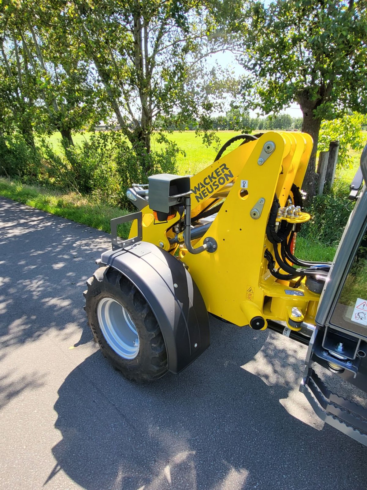 Radlader van het type Wacker Neuson WL32 met cabine, Neumaschine in Ede (Foto 8)