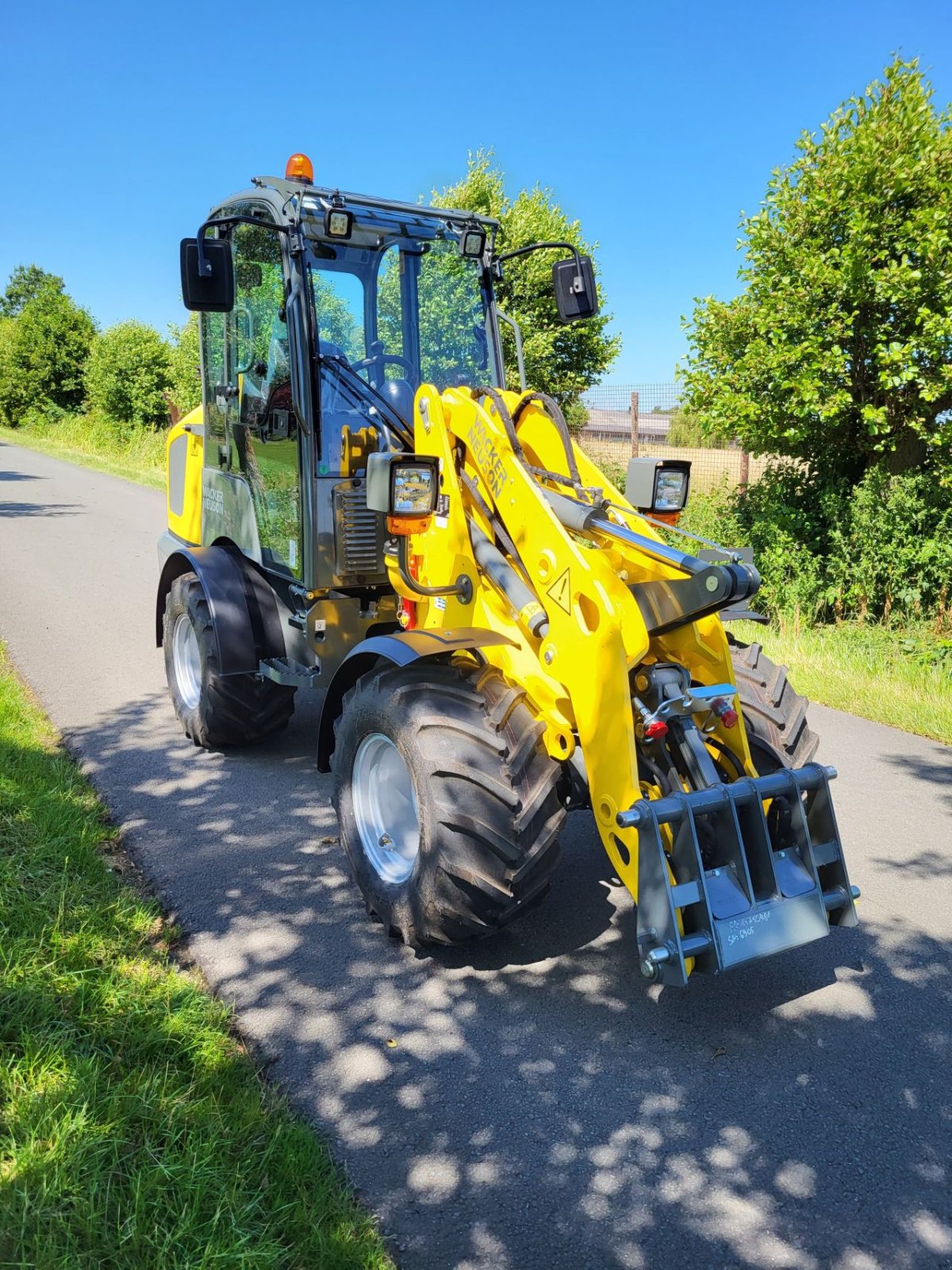 Radlader van het type Wacker Neuson WL32 met cabine, Neumaschine in Ede (Foto 2)