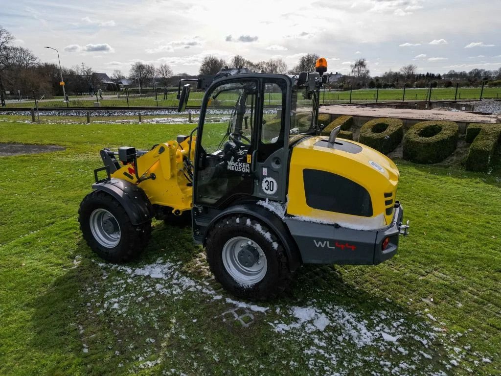 Radlader van het type Wacker Neuson WL44 Advanced, Neumaschine in Didam (Foto 10)