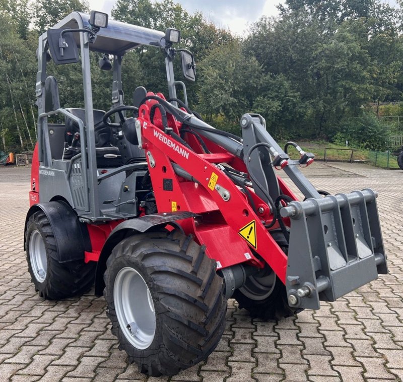 Radlader van het type Weidemann  1160  **neuwertiger Hoflader**, Gebrauchtmaschine in Bramsche (Foto 2)