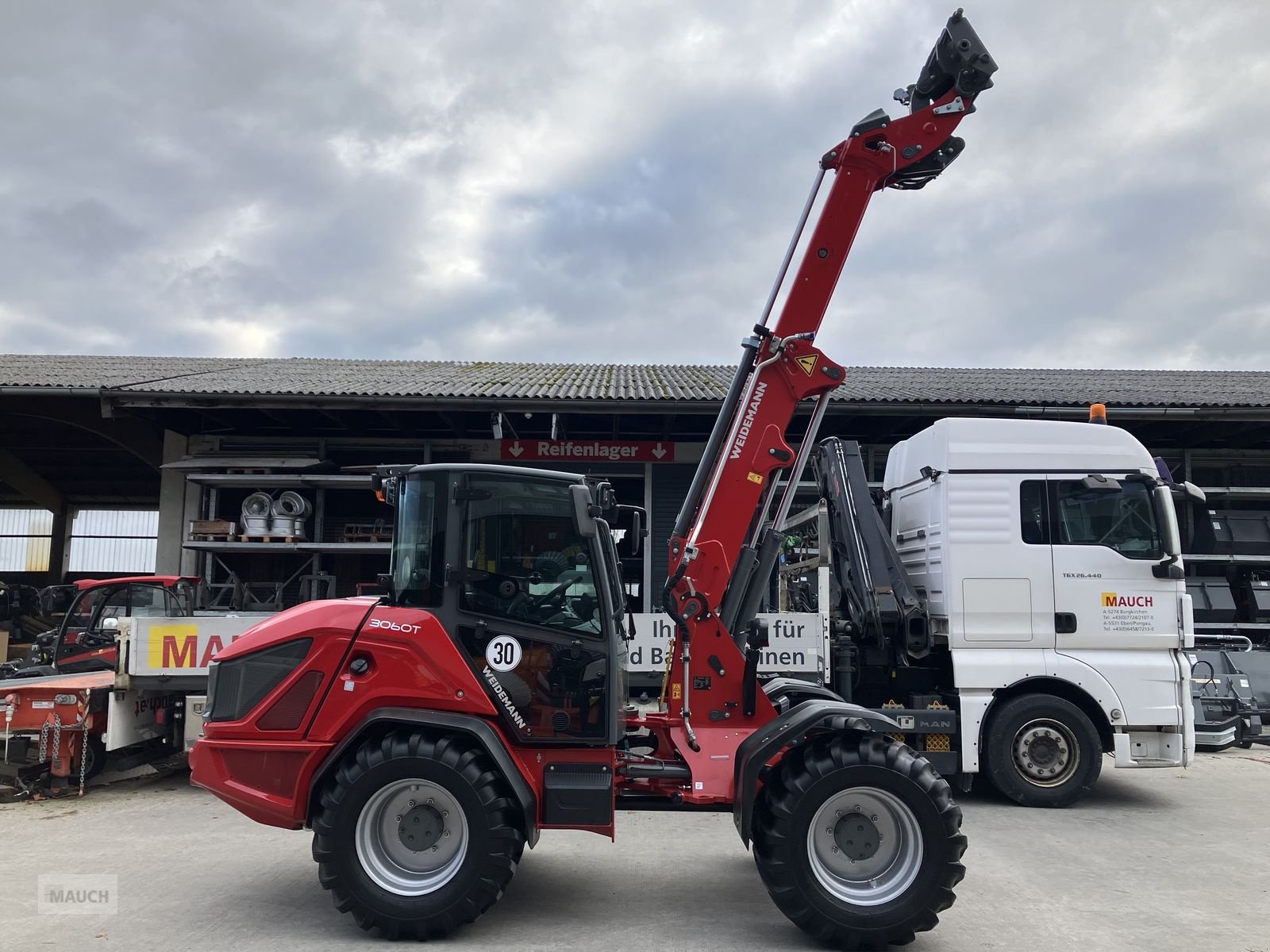 Radlader van het type Weidemann  3060 T Teleskopradlader NEUHEIT, Neumaschine in Burgkirchen (Foto 1)