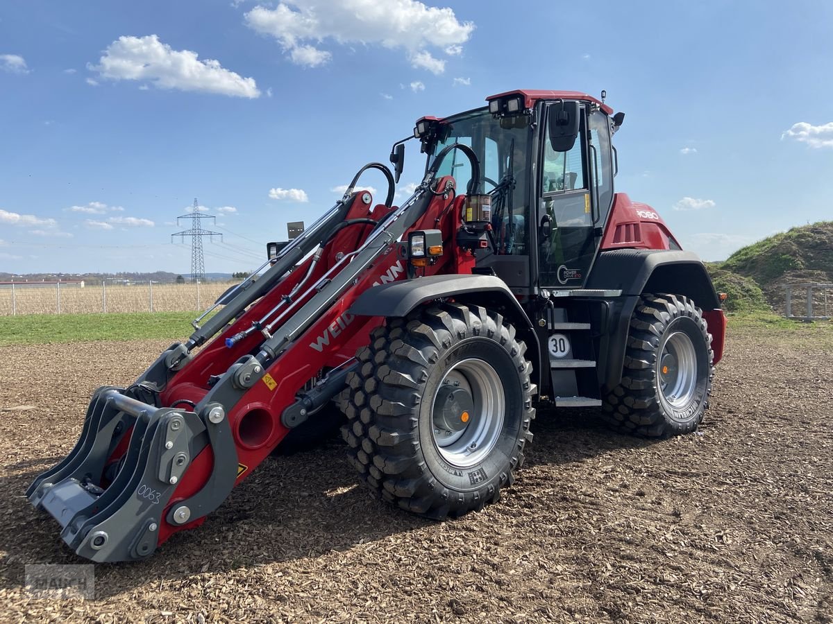 Radlader van het type Weidemann  9080 Radlader, Neumaschine in Burgkirchen (Foto 1)