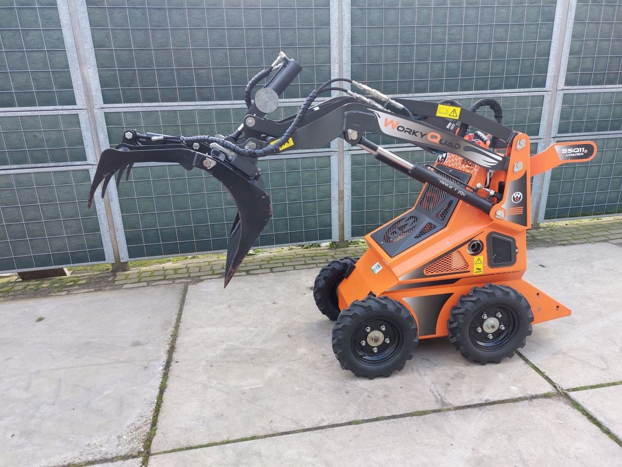 Radlader of the type Worky Quad SSQ11 Loader, Gebrauchtmaschine in Ouderkerk aan den IJssel (Picture 1)