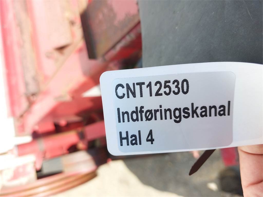 Rapsschneidwerk tipa Case IH 2388 Axial Flow Indføringskanal 1324572C2, Gebrauchtmaschine u Hemmet (Slika 24)