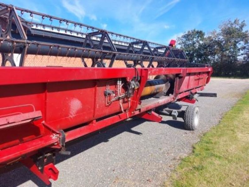 Rapsschneidwerk of the type Case IH 30 Vario, Gebrauchtmaschine in Hemmet (Picture 7)