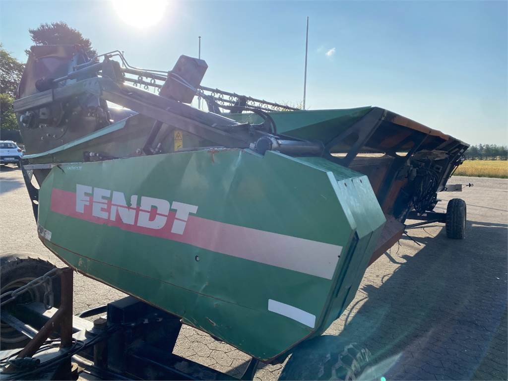 Rapsschneidwerk от тип Fendt 30 Powerflow, Gebrauchtmaschine в Hemmet (Снимка 10)