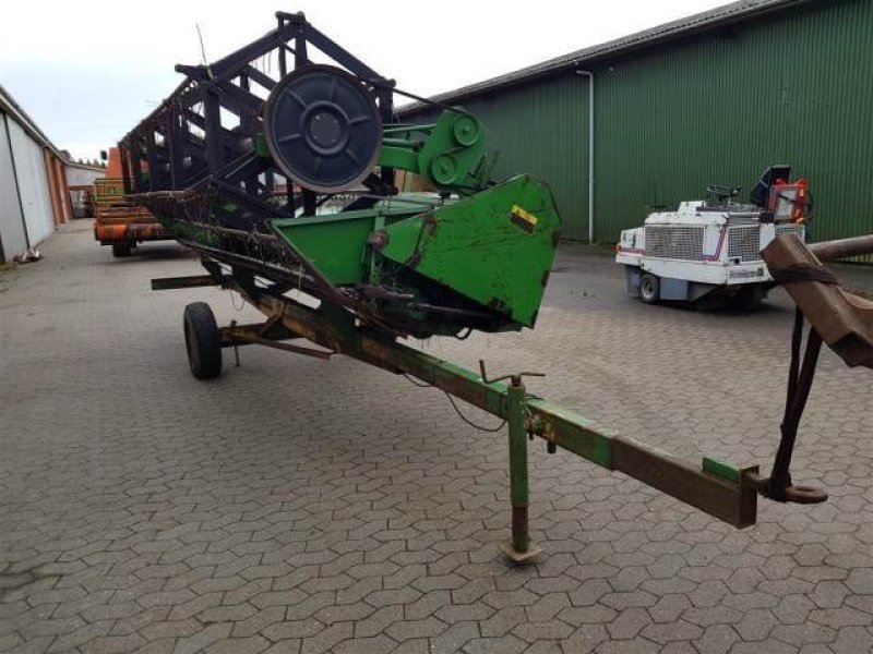 Rapsschneidwerk типа John Deere 16, Gebrauchtmaschine в Hemmet (Фотография 1)