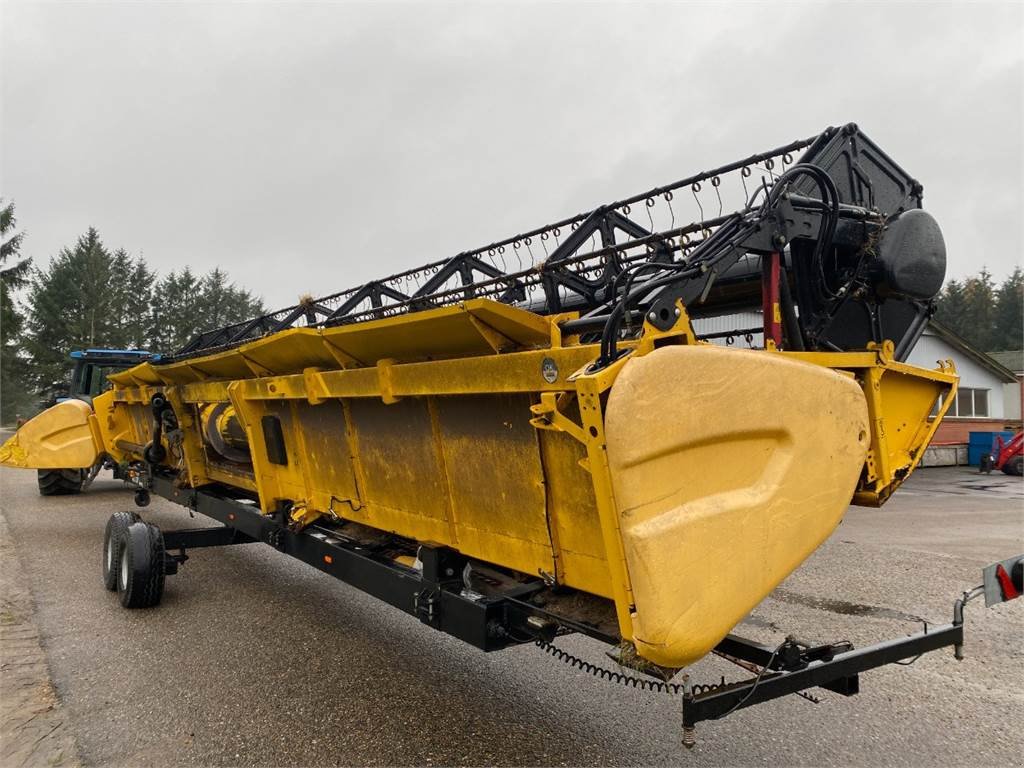 Rapsschneidwerk of the type New Holland 35 Vario, Gebrauchtmaschine in Hemmet (Picture 5)