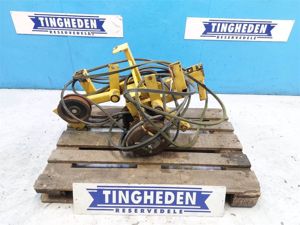 Rapsschneidwerk tipa New Holland 8060, Gebrauchtmaschine u Hemmet (Slika 1)