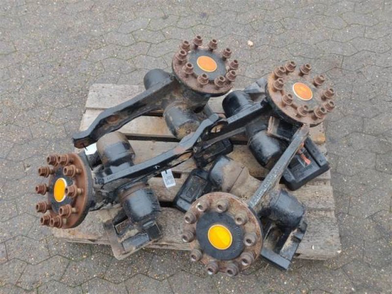 Rapsschneidwerk tipa New Holland CR9090, Gebrauchtmaschine u Hemmet (Slika 1)