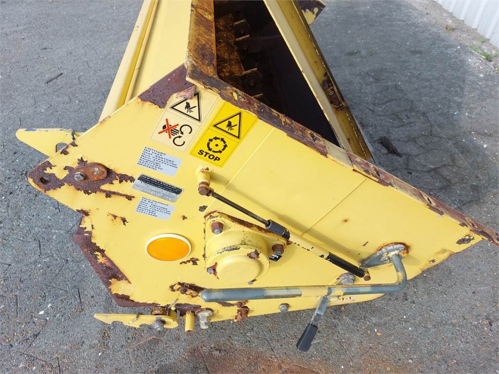 Rapsschneidwerk Türe ait New Holland TX65, Gebrauchtmaschine içinde Hemmet (resim 7)