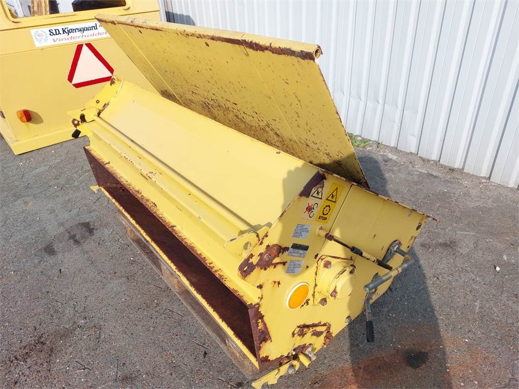 Rapsschneidwerk Türe ait New Holland TX65, Gebrauchtmaschine içinde Hemmet (resim 3)