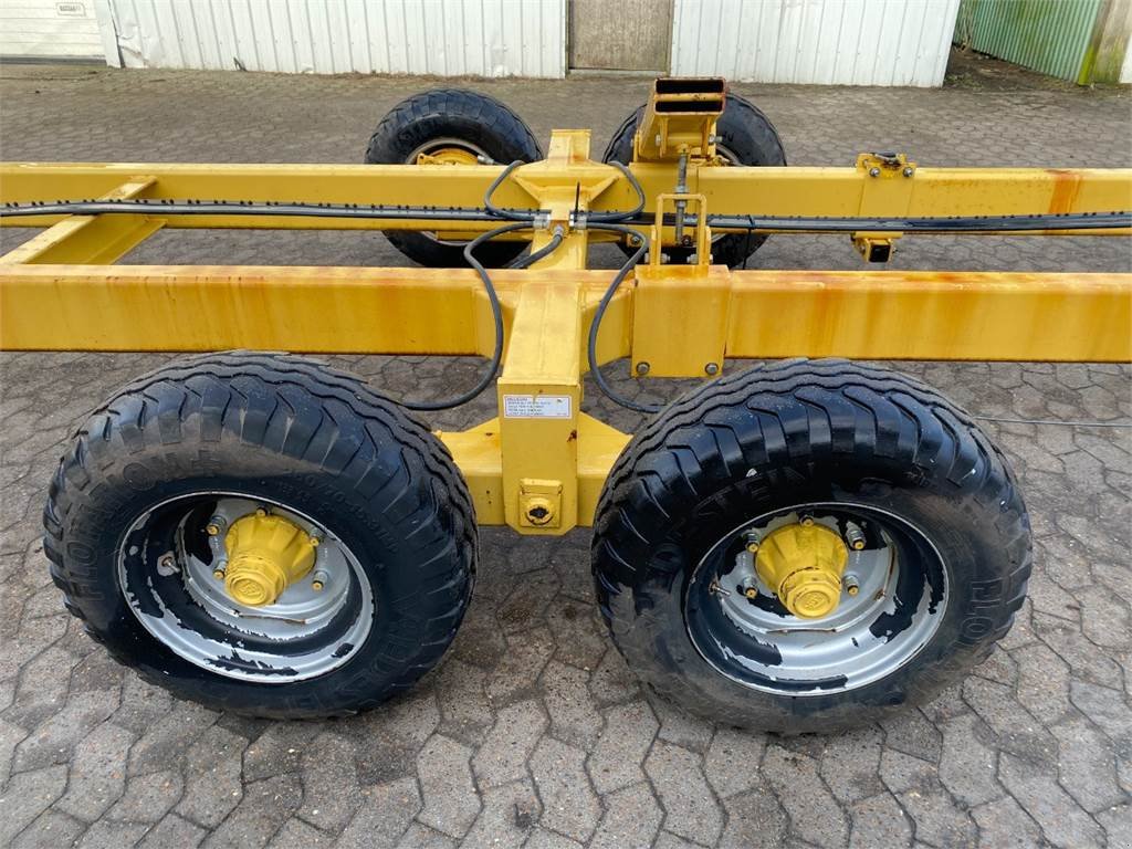 Rapsschneidwerk от тип Sonstige Skærebordsvogn 35 Vario New Holland, Gebrauchtmaschine в Hemmet (Снимка 14)